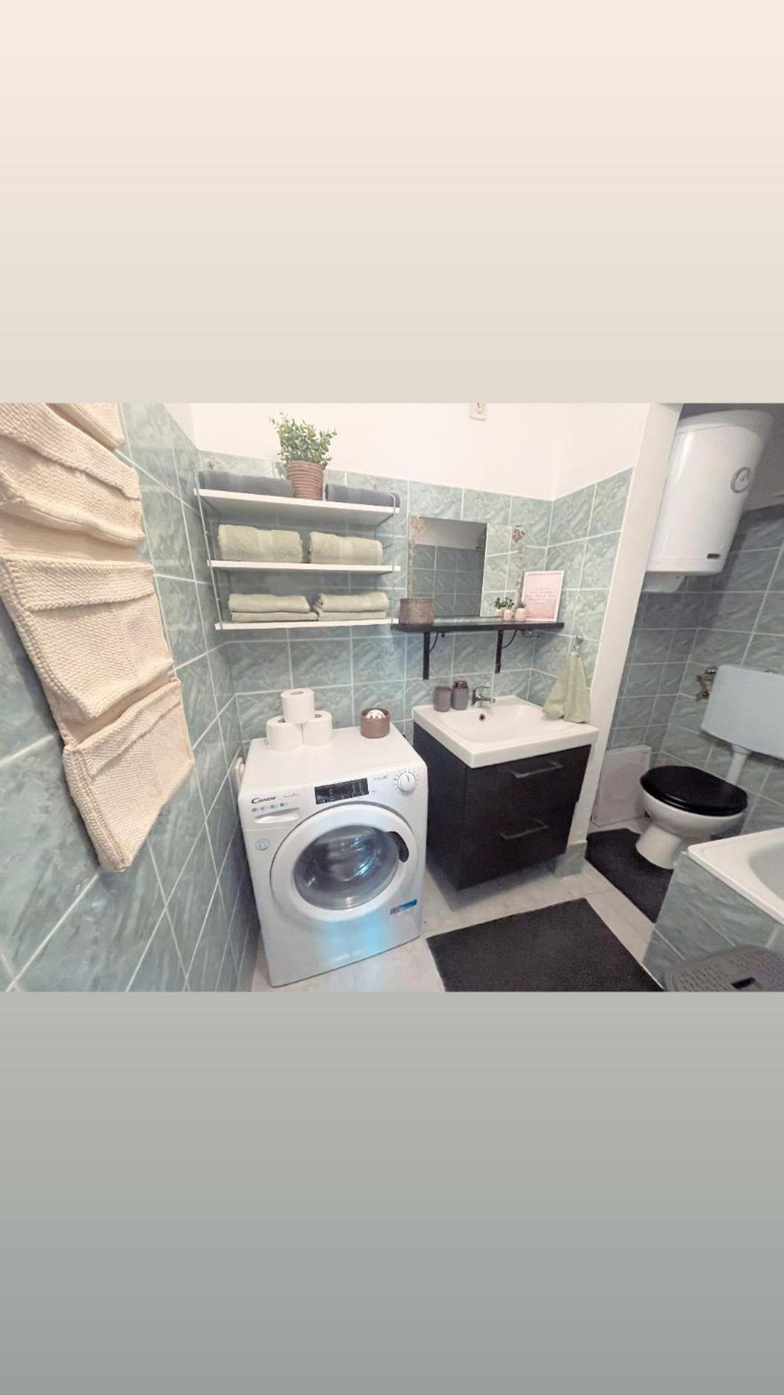 Apartma Ella Capodistria Esterno foto