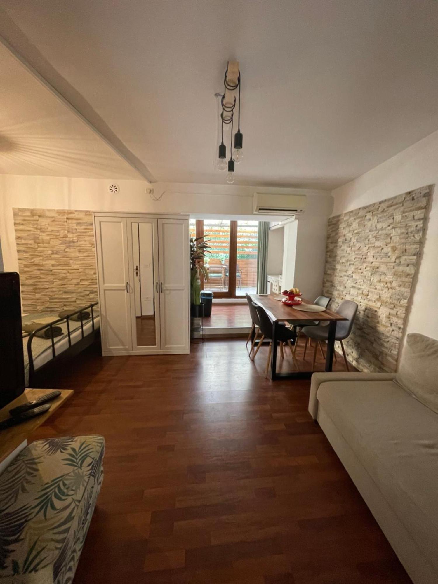 Apartma Ella Capodistria Esterno foto